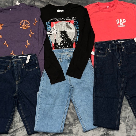 GAP Other - Pre-Teen Boys GAP Outfits Size 12